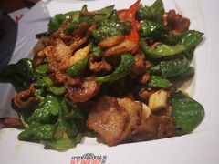 -呱呱叫民俗风味主题餐厅(沣峪口店)