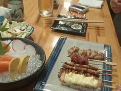 -晶吉·居酒屋·烧鸟·海胆(民主广场店)