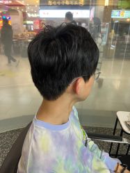 -川和潮人