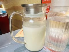 -肥肥虾庄·金牌油焖大虾(东湖欢乐谷店)