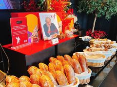 -Salon de The de Joel Robuchon(外滩18号店)