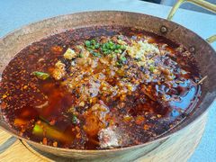 -有红鸡毛店·川菜(建设路店)