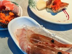 -雍容荟帝王蟹活龙虾展台自助(IFS黑金店)