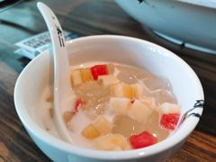现任椰奶冰粉-太二酸菜鱼(广州IFC国金天地店)