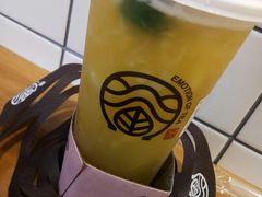 凤梨金桔奶绿-眷茶(大卫城10楼店)