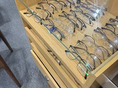 -Eziwish眼镜·蔡司授权店