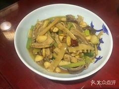 -窄巷子陕菜馆·地道陕西菜(粉巷店)