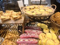 -超港·蛋糕面包(国购店)