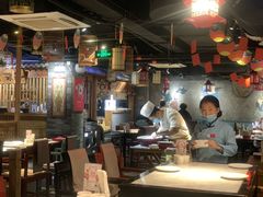 大堂-京味斋·北京烤鸭(华威桥北工大店)