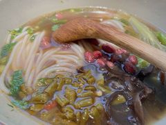 -百春原湖南牛肉粉(百联世纪店)
