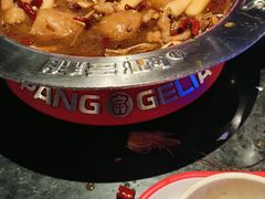 -胖哥俩肉蟹煲(长沙高铁吾悦广场店)