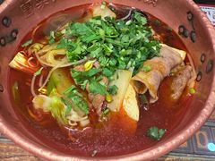 微辣锅底-成都你六姐·牛肉冒菜(城市集市合生汇店)