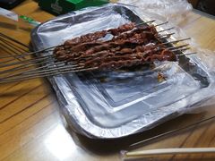 -亨利烧烤(理想山店)