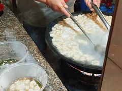 -张阿三馄饨店
