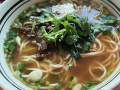 -小马牛肉面·牛骨熬制(南京博物院店)