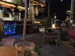 -城墙外BAR