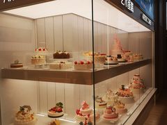 面包甜点陈列柜-好利来(温江新尚天地店)