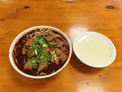 -汪胖子襄阳牛肉面(华丰路店)