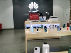 -华为授权体验店(万航渡路)