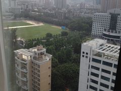 北边是军体-广州天河希尔顿酒店