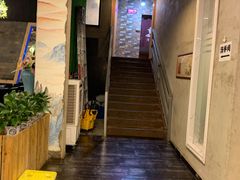 -陆川港酒楼(亭洪店)