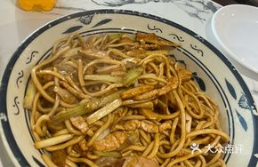 Classic Stir-Fried Noodles