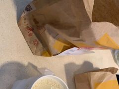 -麦当劳(深圳北站高铁店)