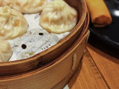 -馋三尺蟹粉小笼(人民广场店)