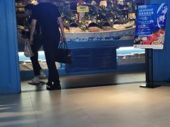 -领鲜活海鲜榴莲自助火锅(东门店)