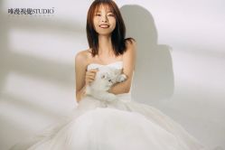 -巴黎婚纱摄影工作室