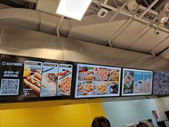 -盒马X会员店(王府井奥莱UP TOWN店)
