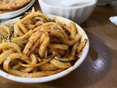 -舌尖尖传统小吃(万达店)