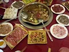 -大众跷脚牛肉馆·非遗传承单位(峨眉山店)