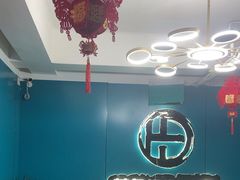 -荒岛实景沉浸密室(江汉路1店)