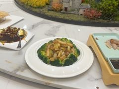 -郑庄脂渣海鲜楼(九水路店)