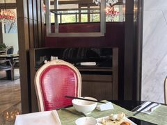 -上海虹桥西郊假日酒店