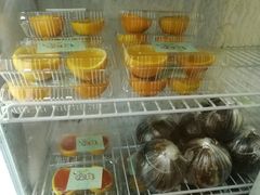 -志龙皇冠吃货椰子铺