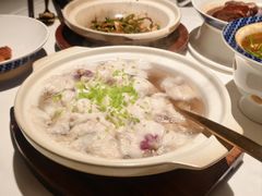 清汤冬菇鸡肉狮子丸子煮美女花-炳胜私厨(万象前海店)