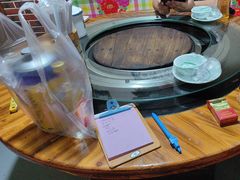-人民公社铁锅炖·东北菜(卫国道店)