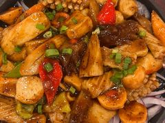 -鑫巴蜀小镇 · 水煮鱼专研店(玉桥店)