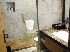 -半岛星际酒店(义乌国际商贸城店)