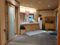 -汤泉良子.足疗按摩.SPA(中关村店)