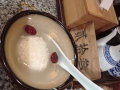 冰镇酒酿-南京大牌档(香港广场店)