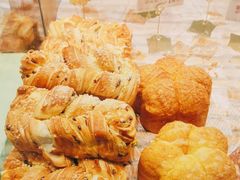 -顶东面包花园·生日蛋糕(太平店)