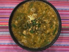 -香巴拉云南餐厅(华莱坞店)