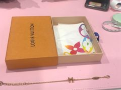 -聚云奢二手奢侈品黄金手表包包回收·中古店(中福城店)