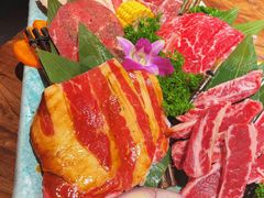 -明洞阿姨·韩式酱蟹烤肉·创意料理(三元桥店)