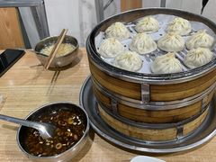-清真老铁家灌汤包