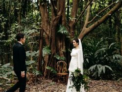 欧美时尚-巴黎婚纱摄影工作室