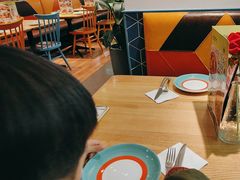 -菲滋意式休闲餐厅(北仑银泰城店)